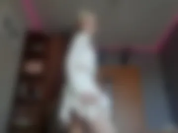 ilianamessersmith photo 8