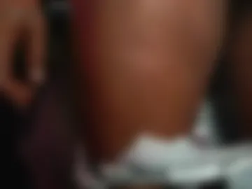 inchesblackuk webcam preview