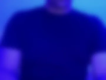 inchesofhappiness7 live webcam preview