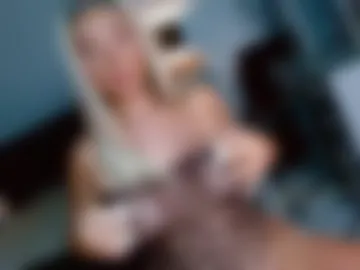 insatiable_queen16 photo 7