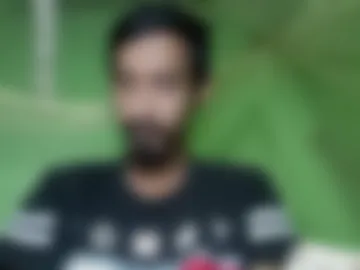 interne8famous photo 8