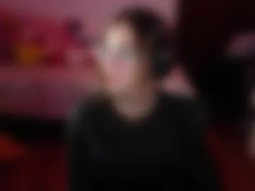 invisibledollx webcam preview