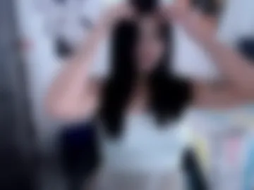 isa_bella___ webcam preview