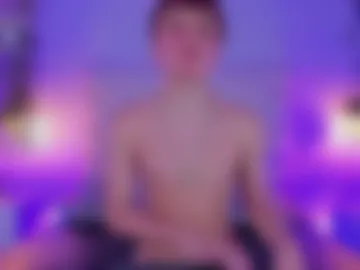 isaac_grey_ photo 3