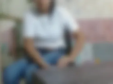 isabela_ferrer_ webcam preview