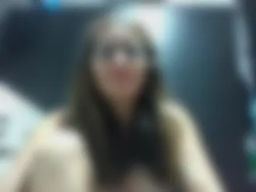 isabellawouti webcam preview