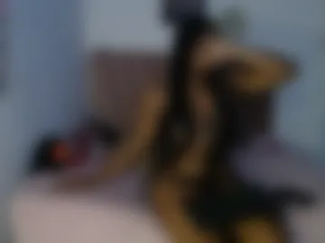 issa__love webcam preview