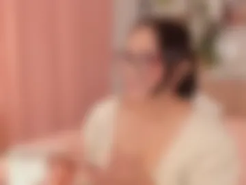 ivannabreastoficial webcam preview