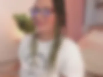 ivannabreastoficial webcam preview