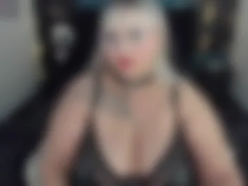 ivonnee17_ photo 2