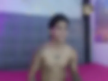 izaak_taylor7 photo 3