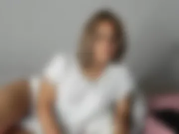 jade_dorthini webcam preview