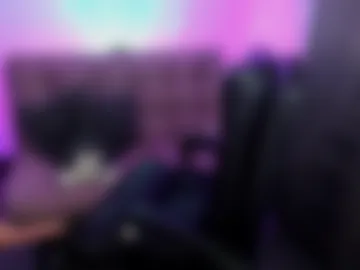 jade_james webcam preview