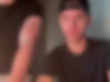 john_rollly live webcam preview