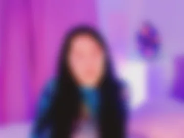 joliinee photo 2