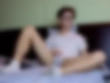 joseph__quinn photo 5