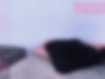 jules_n_gia webcam preview