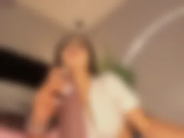 juli_casanova photo 3