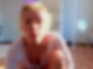 julia_giulia webcam preview