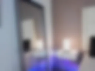 julia_martinezz_ photo 2