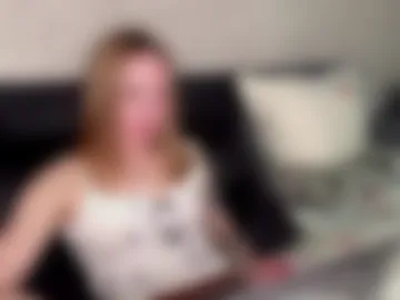 juliagracey webcam preview