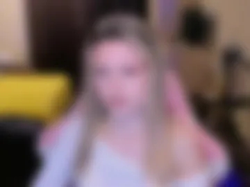 julie_flores photo 4