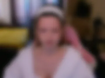 julie_flores webcam preview