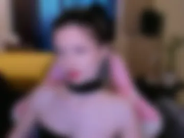 julie_flores webcam preview