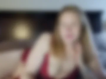 julieholliday webcam preview