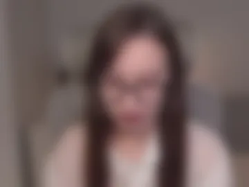 just_emmy webcam preview