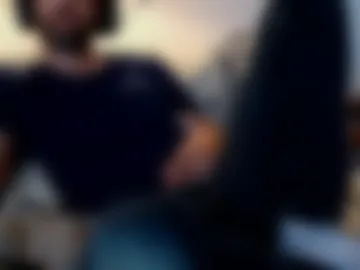justcallmelaz photo 3