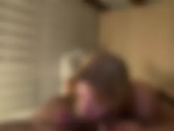 justinandbritneyb webcam preview