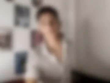 kaleth_grey live webcam preview