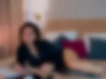 karenhotflirt photo 9