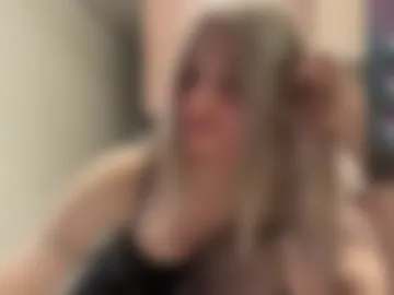 karensimilton photo 2