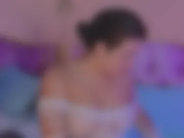 karinajtorress webcam preview