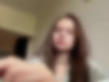 karinecheverton webcam preview