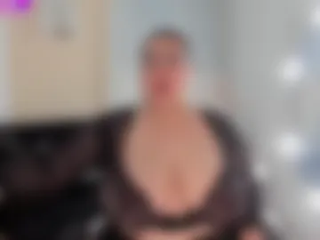 karlaalane photo 2