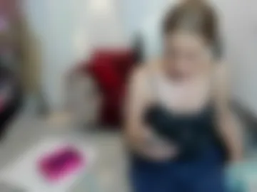 karlye_hot photo 2