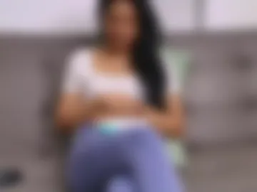 karol_ebony webcam preview