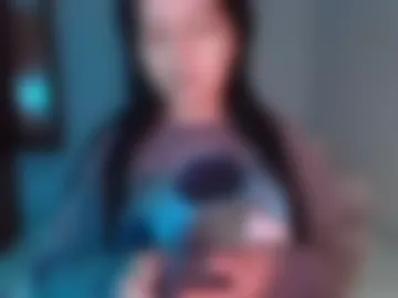 karolineburnx photo 2
