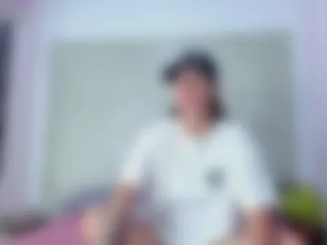 karoll_hornyy69 photo 2