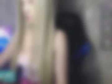 karolynafox photo 8