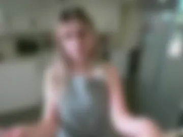 kat_eliiana webcam preview