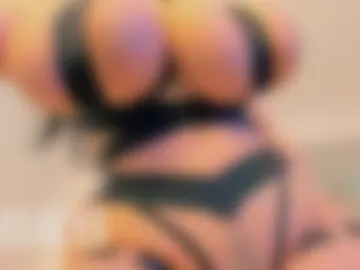 katee_bloss webcam preview