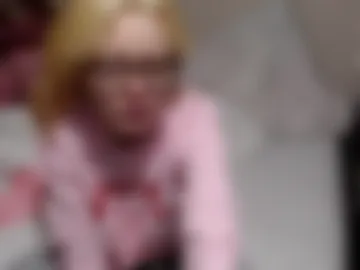 katie_deville photo 3