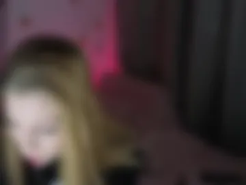 katrin_james photo 7