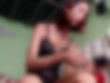 katrine_massivecock_lashes webcam preview