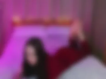 katy_st_james photo 4