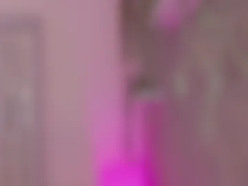 keirahartz webcam preview